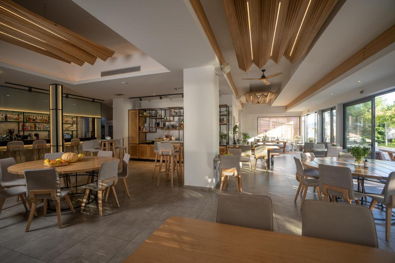 Zoe Seaside Resort 지아로바 외부 사진